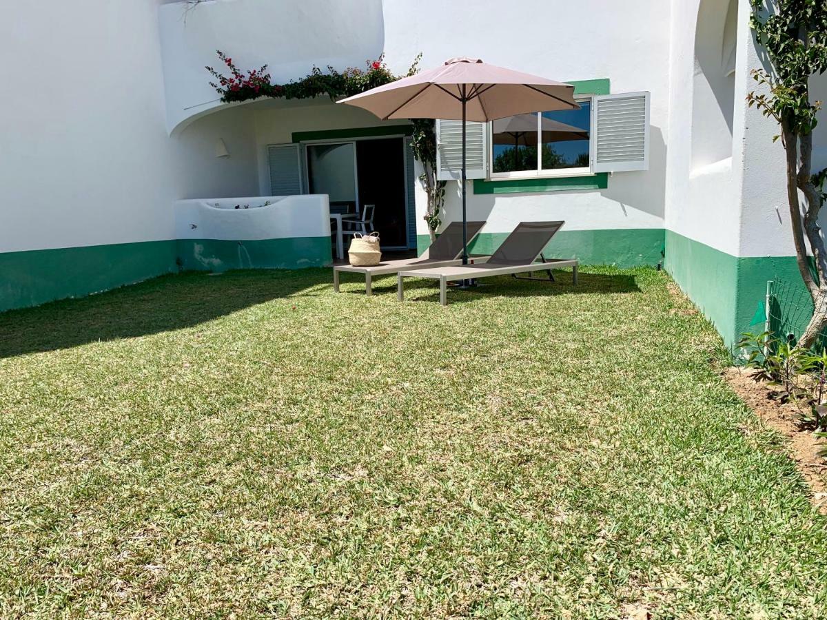 Charming Apartment With Private Garden & Pool Vilamoura Bagian luar foto