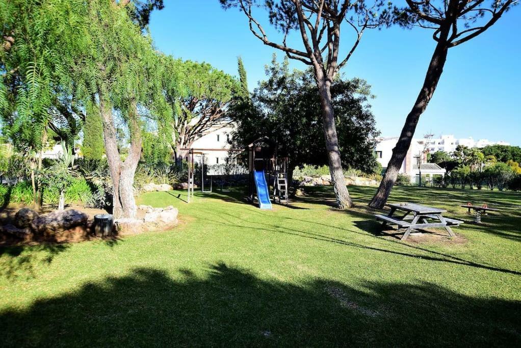 Charming Apartment With Private Garden & Pool Vilamoura Bagian luar foto